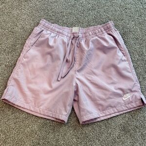 Nike Men's Nylon Shorts, M, EUC, Lilac, Netting lining